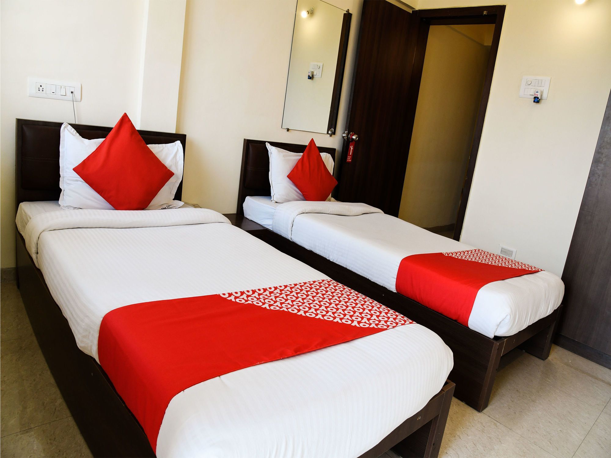 Fabhotel Ornate Pimpri-Chinchwad Eksteriør billede
